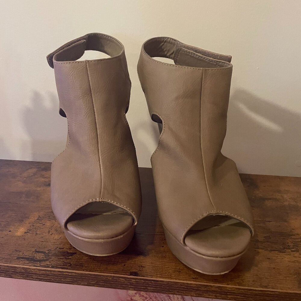 Chinese Laundry Shoes 8